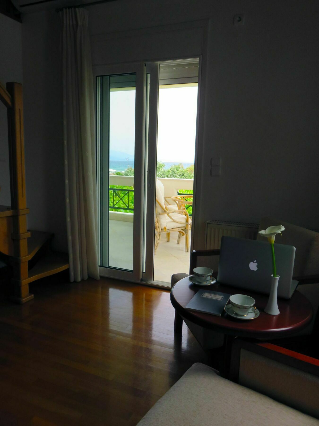 Olive Mansion Suites Marathón 外观 照片