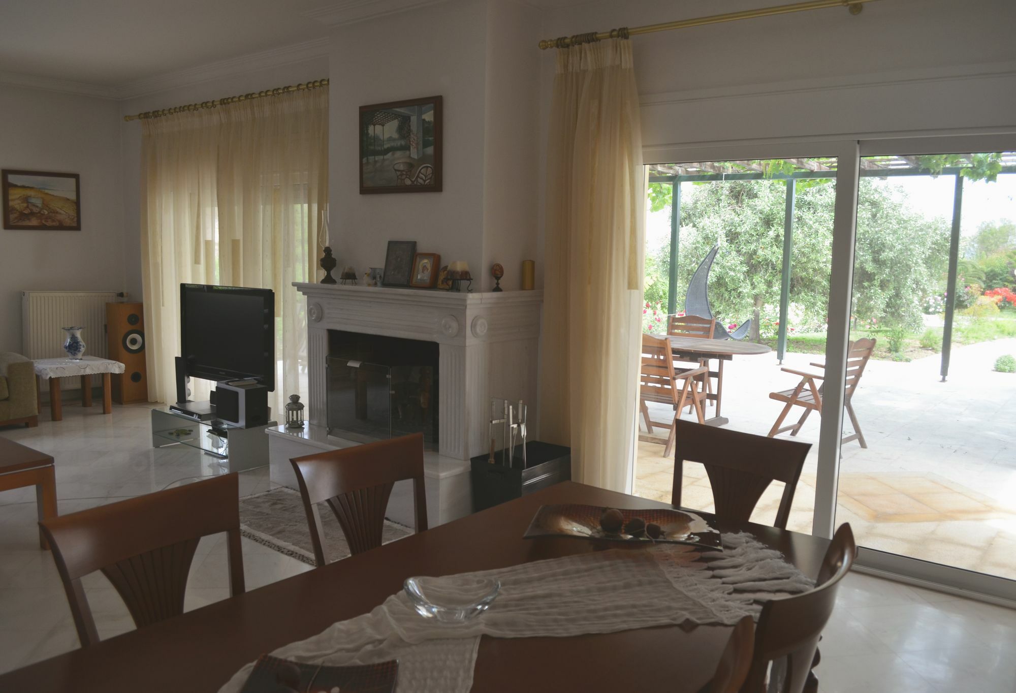 Olive Mansion Suites Marathón 外观 照片